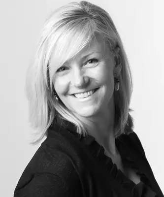 Portrait of Toni Faulk, REALTOR®